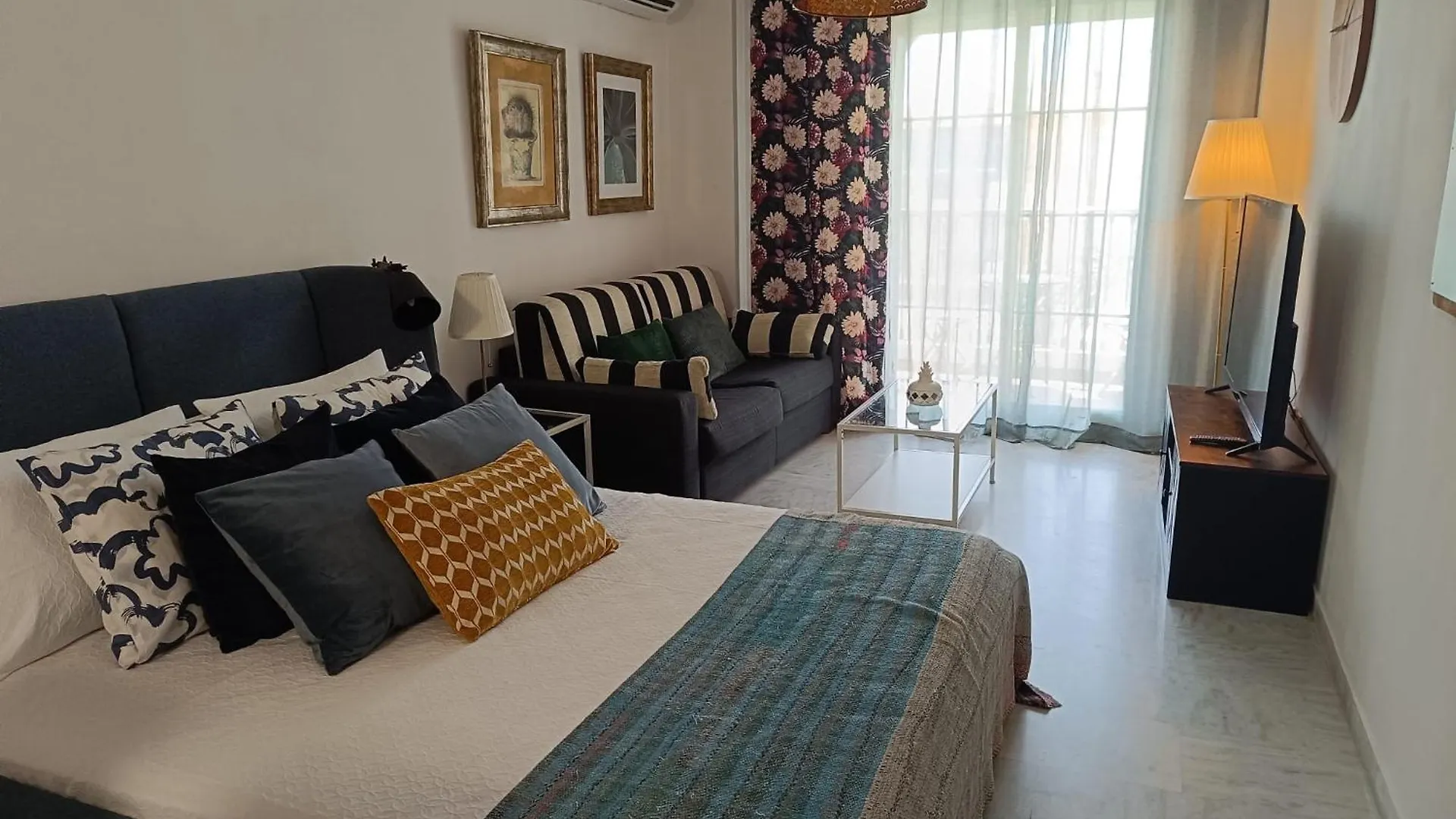 Apartamentos Codina Beach La Cala Del Moral Spain